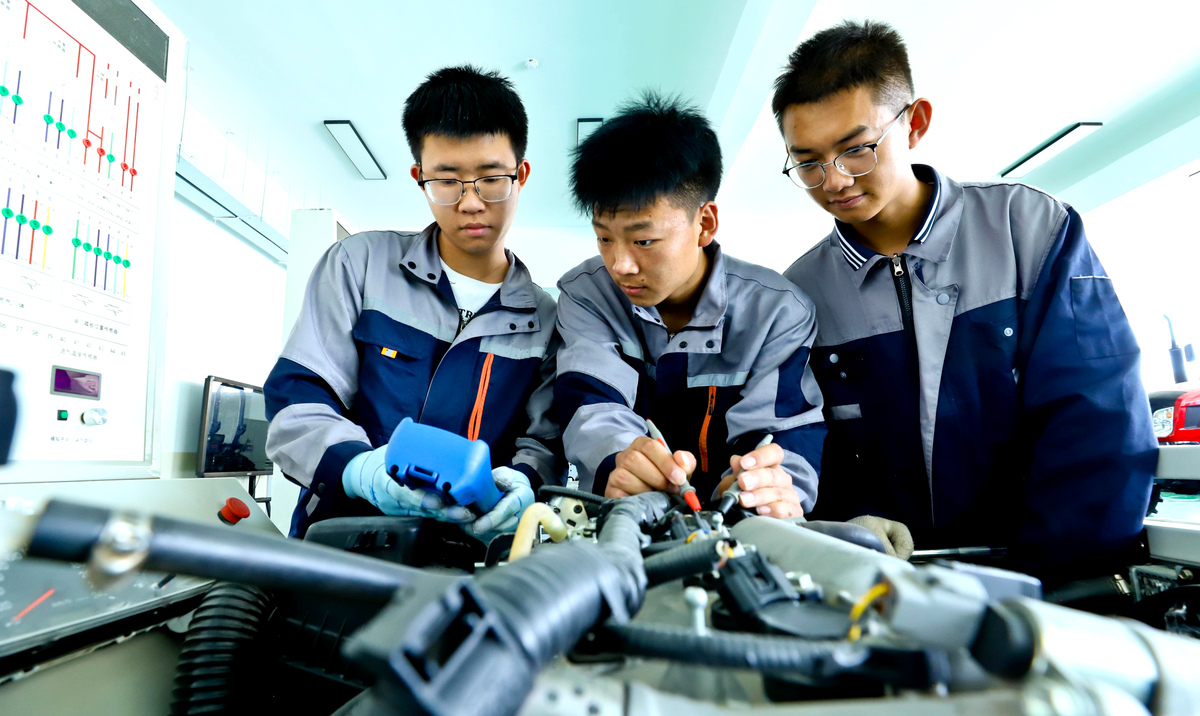 重庆2022年汽修学校什么专业比较好
