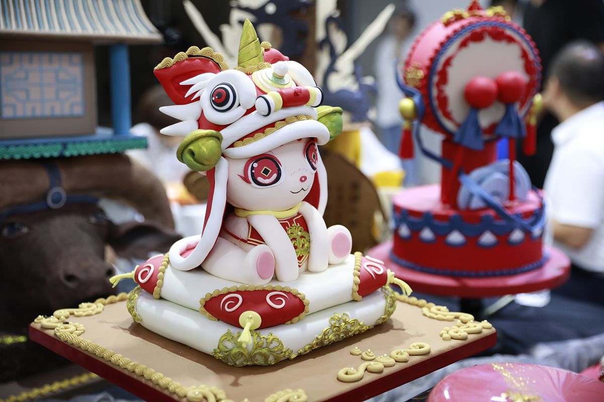 祁阳县职业中等专业学校2023年招生专业介绍 - 汽车维修、电子商务、美容美发等