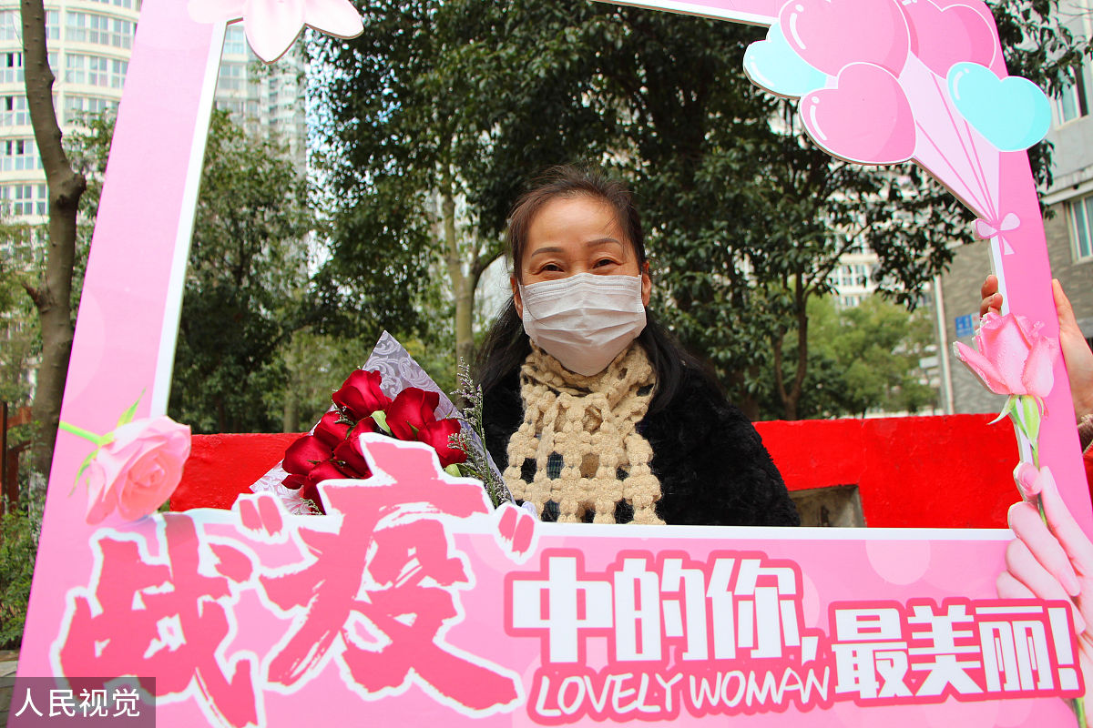 1Sorry I cannot answer without a question Please provide a question你是一名网格员你要准备面试目前你需要准备好自己的简历和自我介绍突出自己的综合素质例如组织协调能力、语言表达能力、逻辑思维能力、应变反应能力、人际沟通能力等。请写一篇简历和自我介绍您的提问过于频繁了请歇一会吧你是一名网格员你要准备面试目前你需要准备好自己的简历和自我介