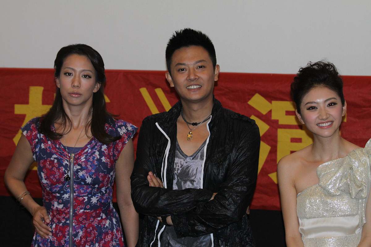 2010年7月27日,武汉,时尚纯爱喜剧电影《我的美女老板》主创现身宣传.