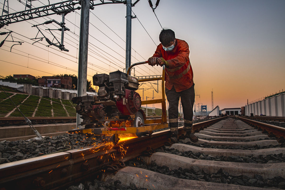 2018年宜宾市有19所中职中专学校具有招生资质