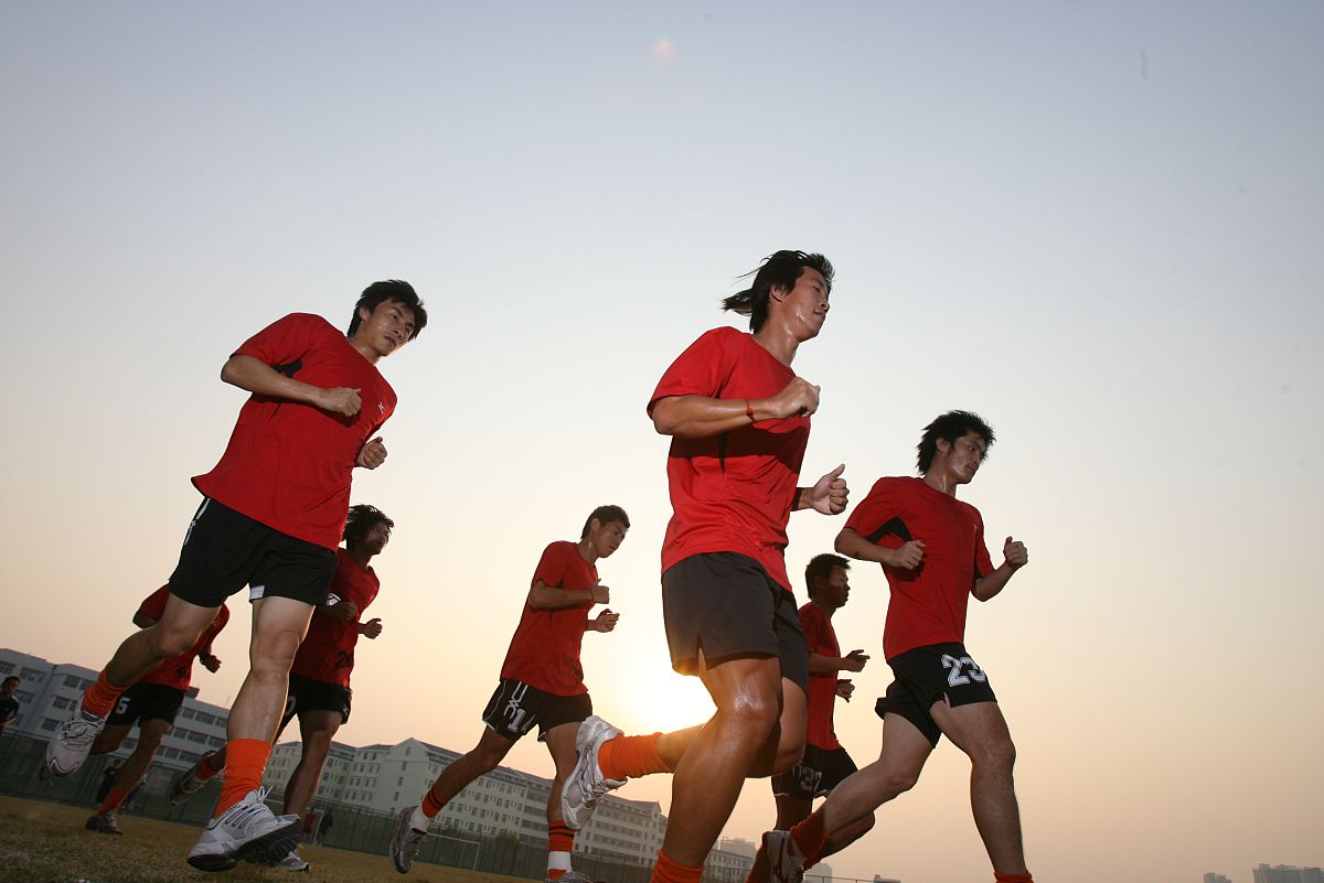 中国人对待体育的观念和态度