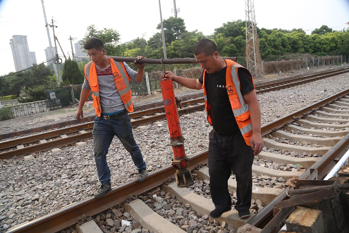 2022年贵阳高铁职业学校春季高铁专业招生条件