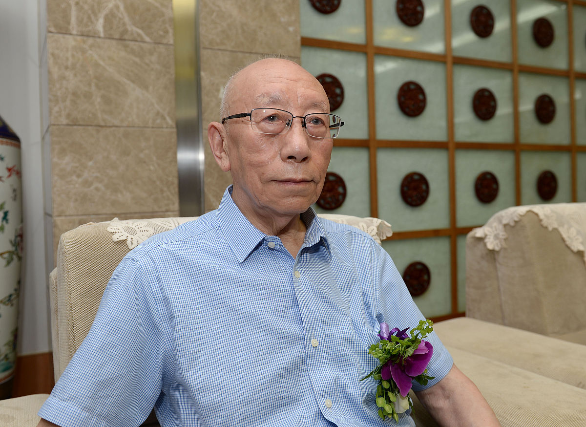 成都华西卫生学校官网可以报名吗？