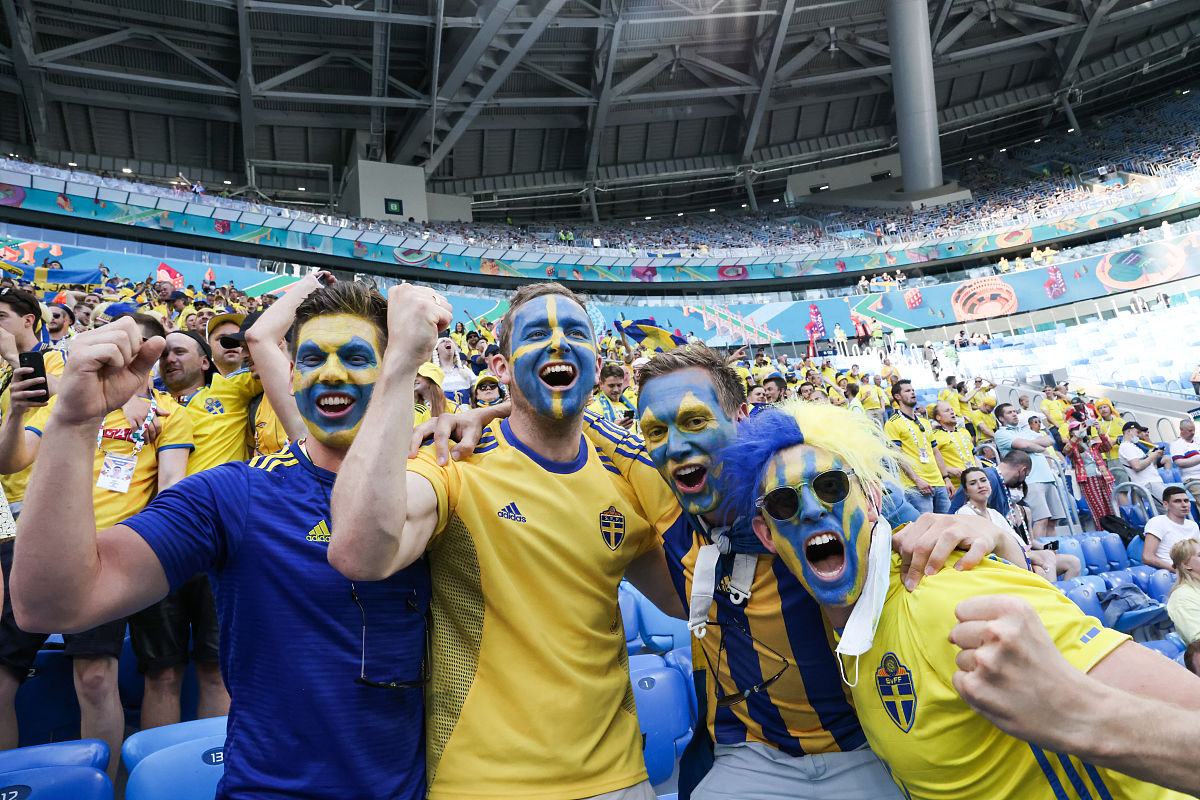 saint p<strong>e</strong>tersburg, russia - june 18: sweden supporters during the