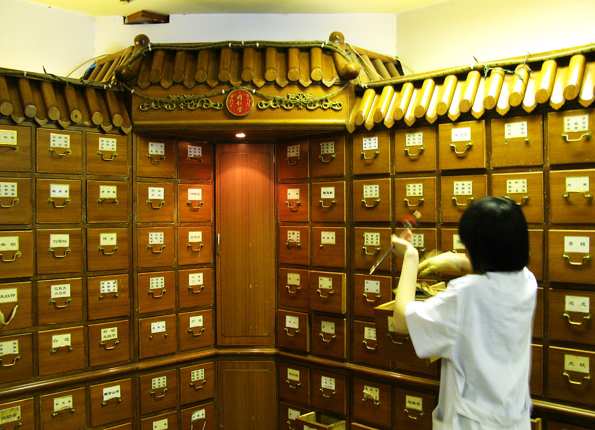 遵义医学院药学专业介绍：培养高素质医药人才