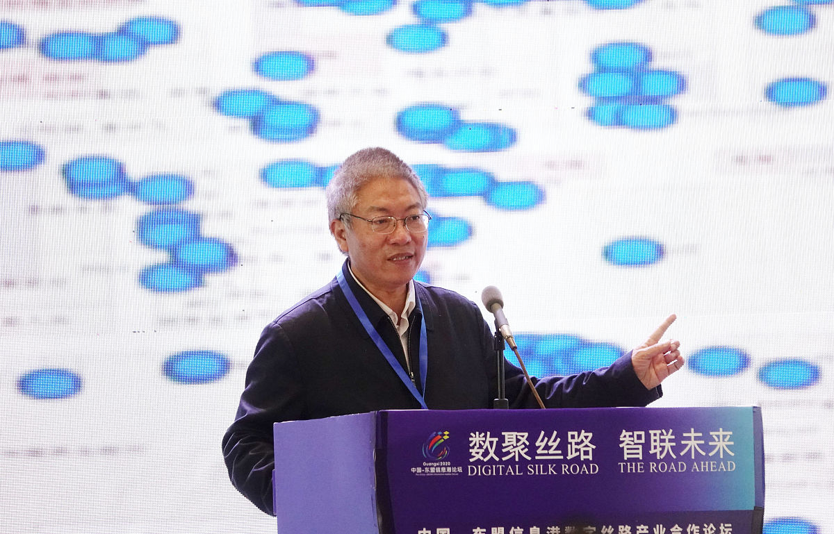 科学家精神与创新型国家建设：以张首晟为例