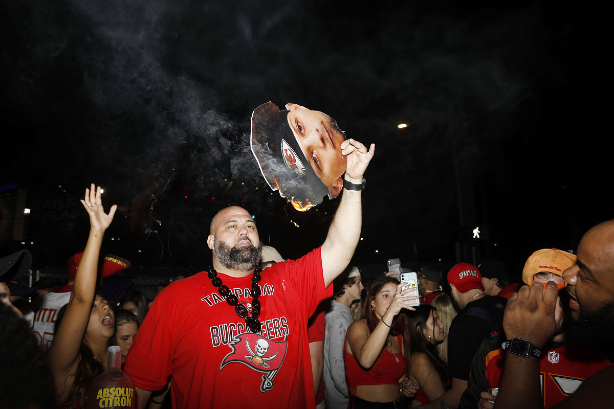 请扮演嚣张的小学五年级女生