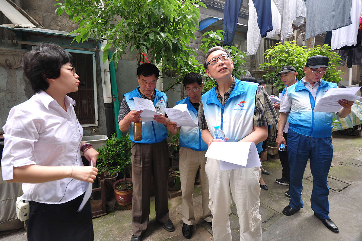 石牌镇小学“双减”工作督导检查：取得成效，但也需改进