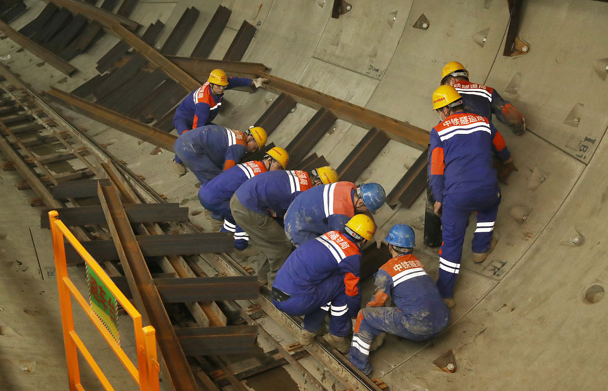 国家重点项目申请书填写样例：高效低碳燃烧技术研究