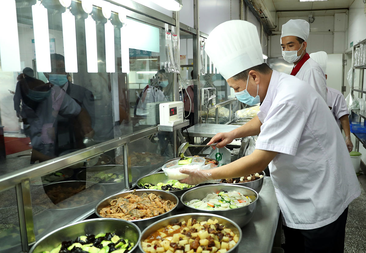 荆州市工业学校烹饪专业就业如何？