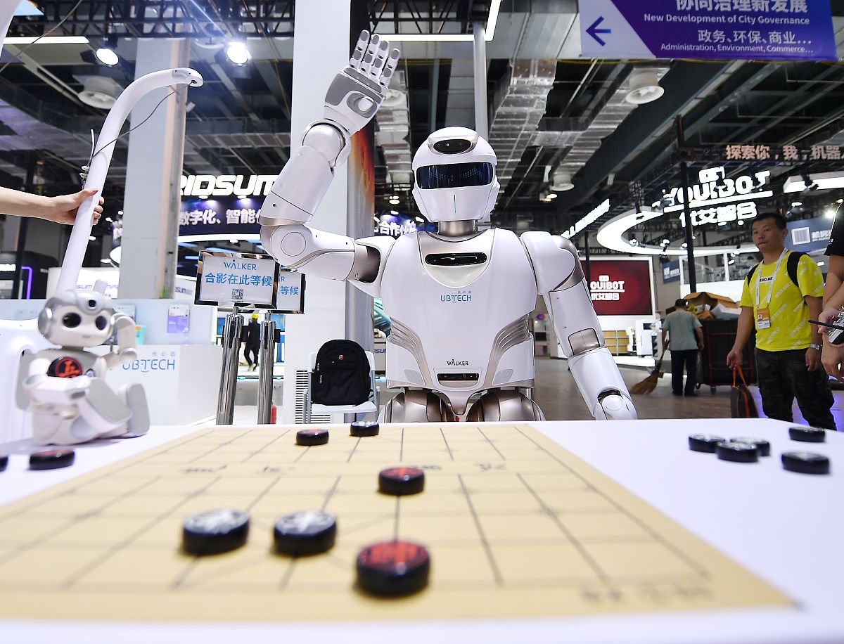 衡水职教中心2021年招生专业：机械制造、人工智能等热门专业等你来学！