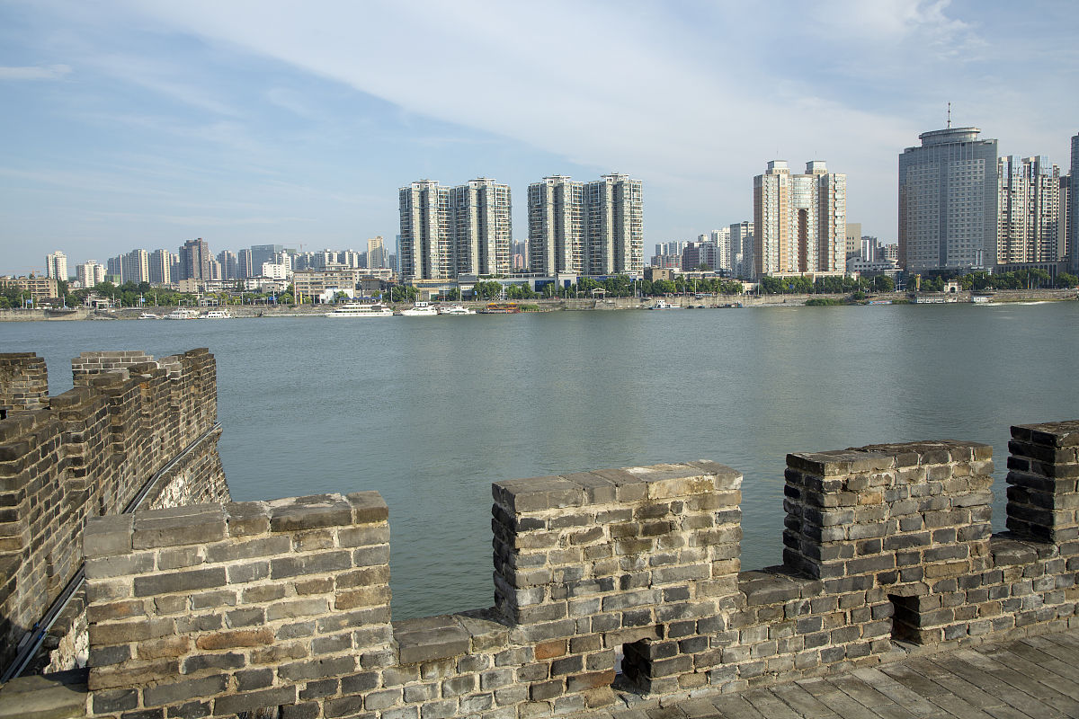 2020年8月13日,湖北省襄阳市,襄阳古城城市风光.