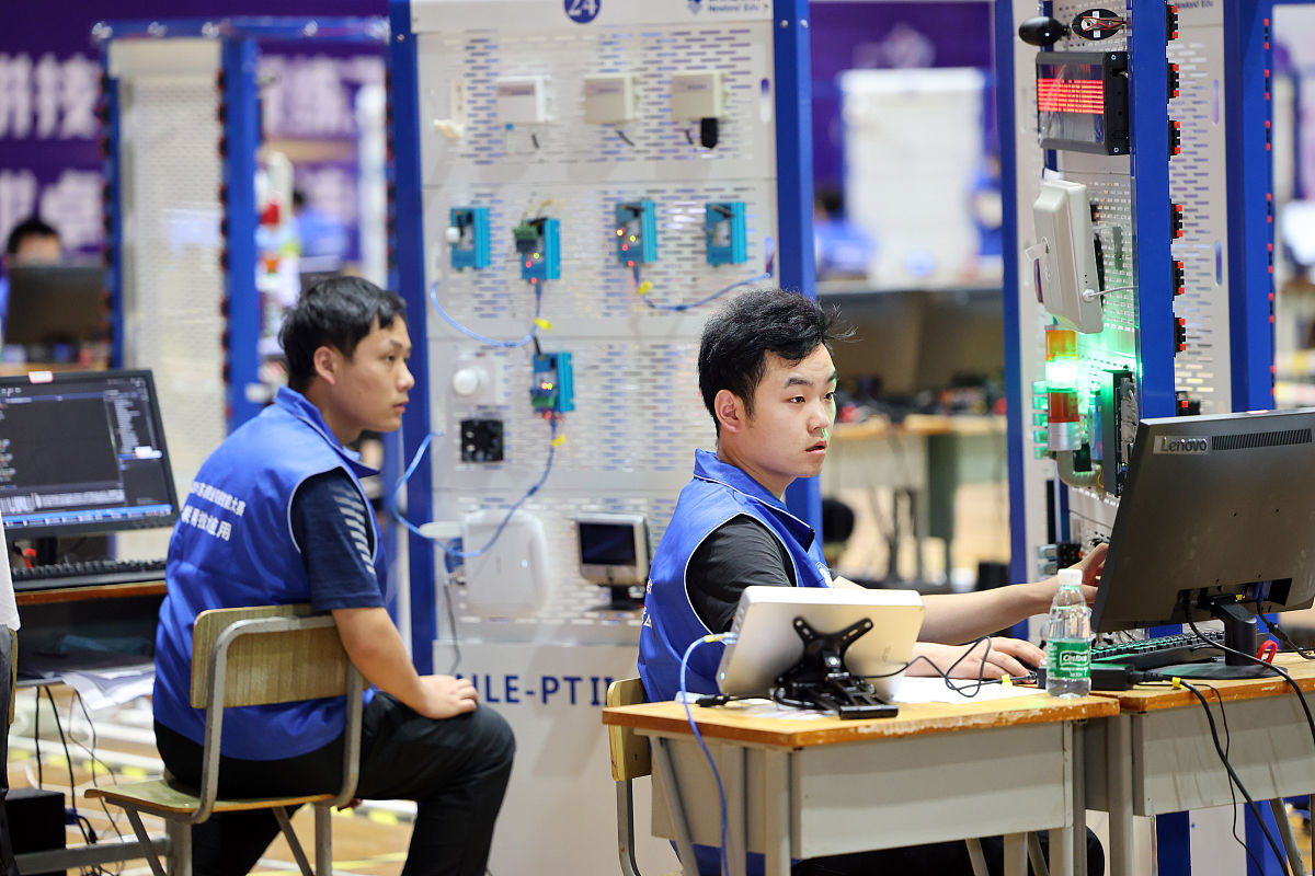 四川应用职业技术学院招生条件_升学就业