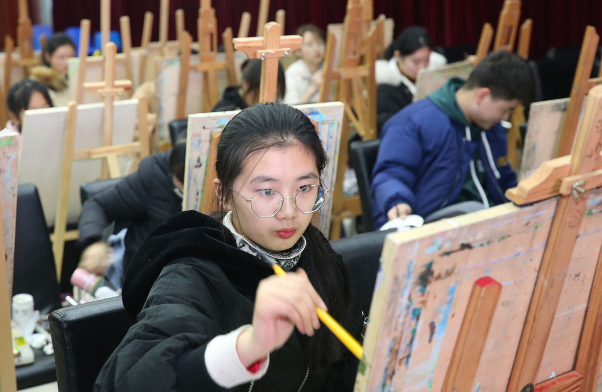 重庆建筑工程学校教学口碑和就业率如何