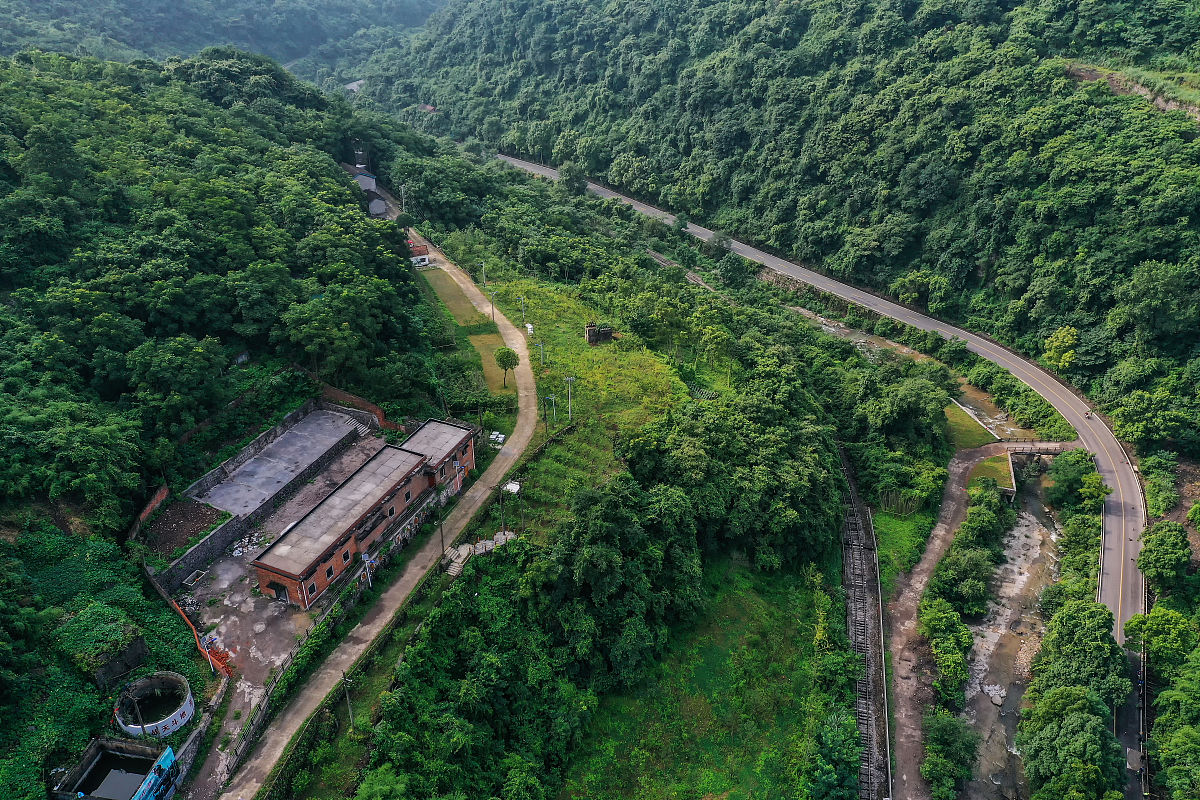 写一篇煤矿采集的毕业论文