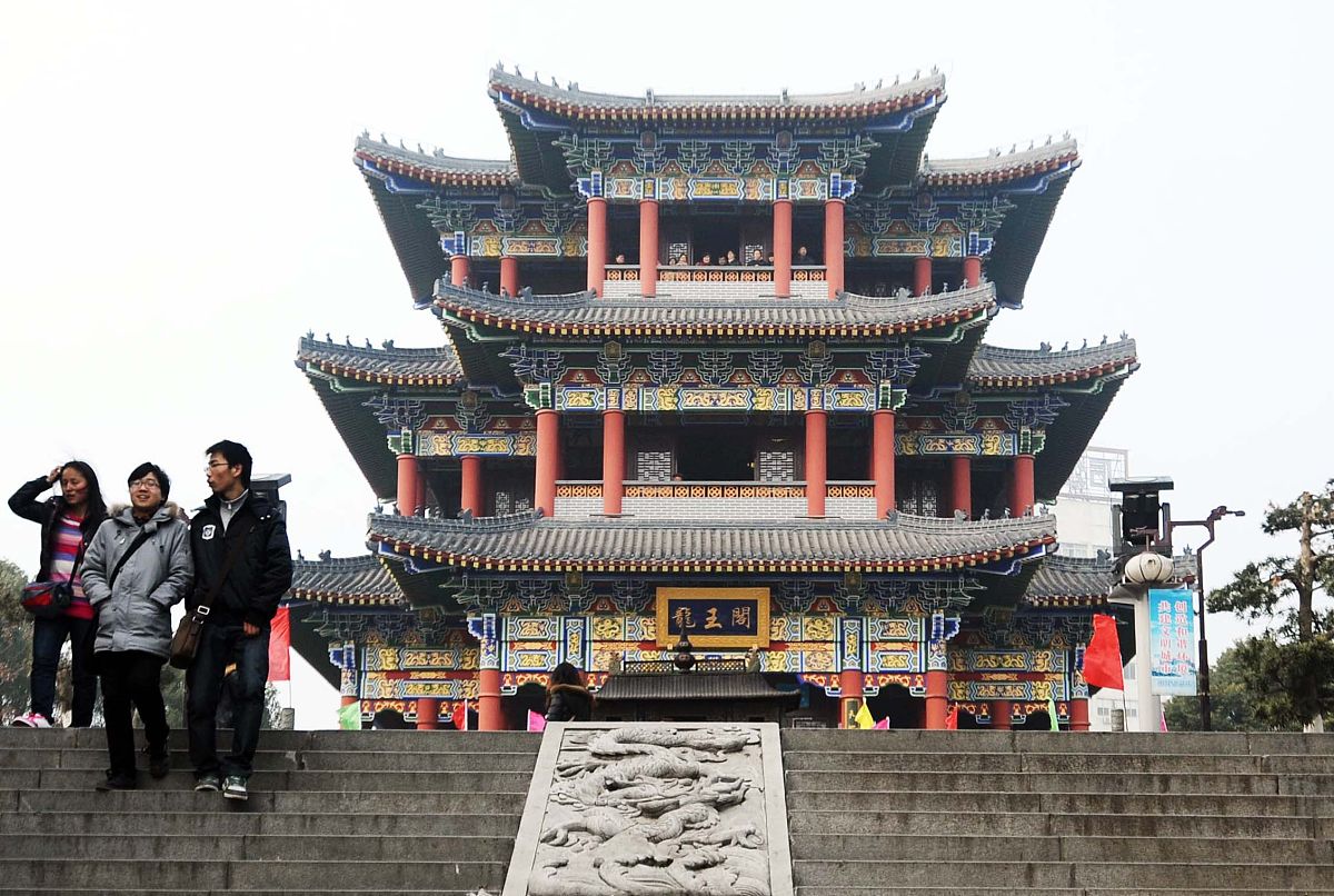 武汉旅游服务学校美术绘画怎么样？招生条件有哪些