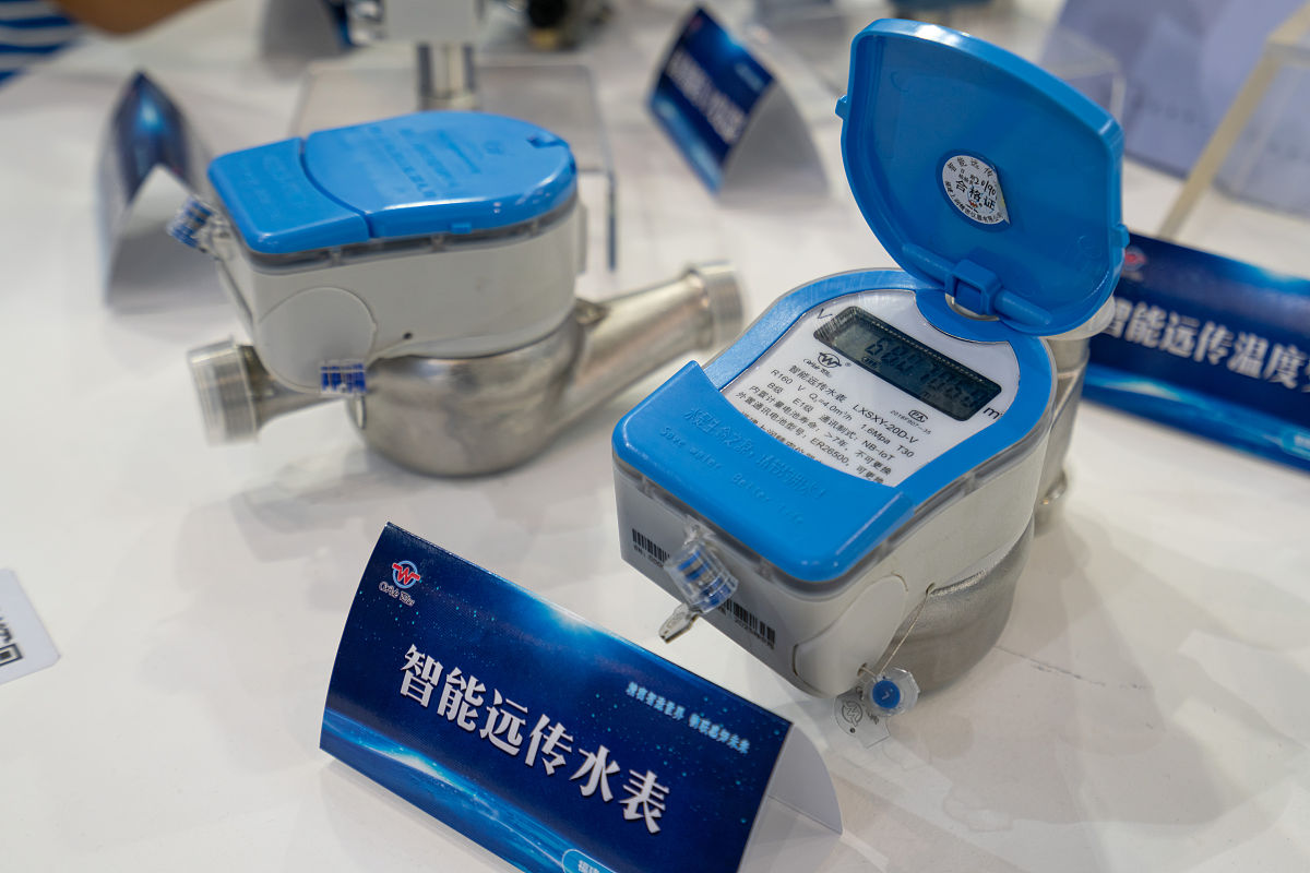 一名文案优化师请优化以下文案并去除违禁词违法广告法的词语。便携式水质测定仪-国内生产厂家数据精准性价比高便携式水质测定仪 测量数据精准、高效操作简单便捷耗材价格优惠购买 便携式水质测定仪就选迈德施环保科技源头厂家值得信赖