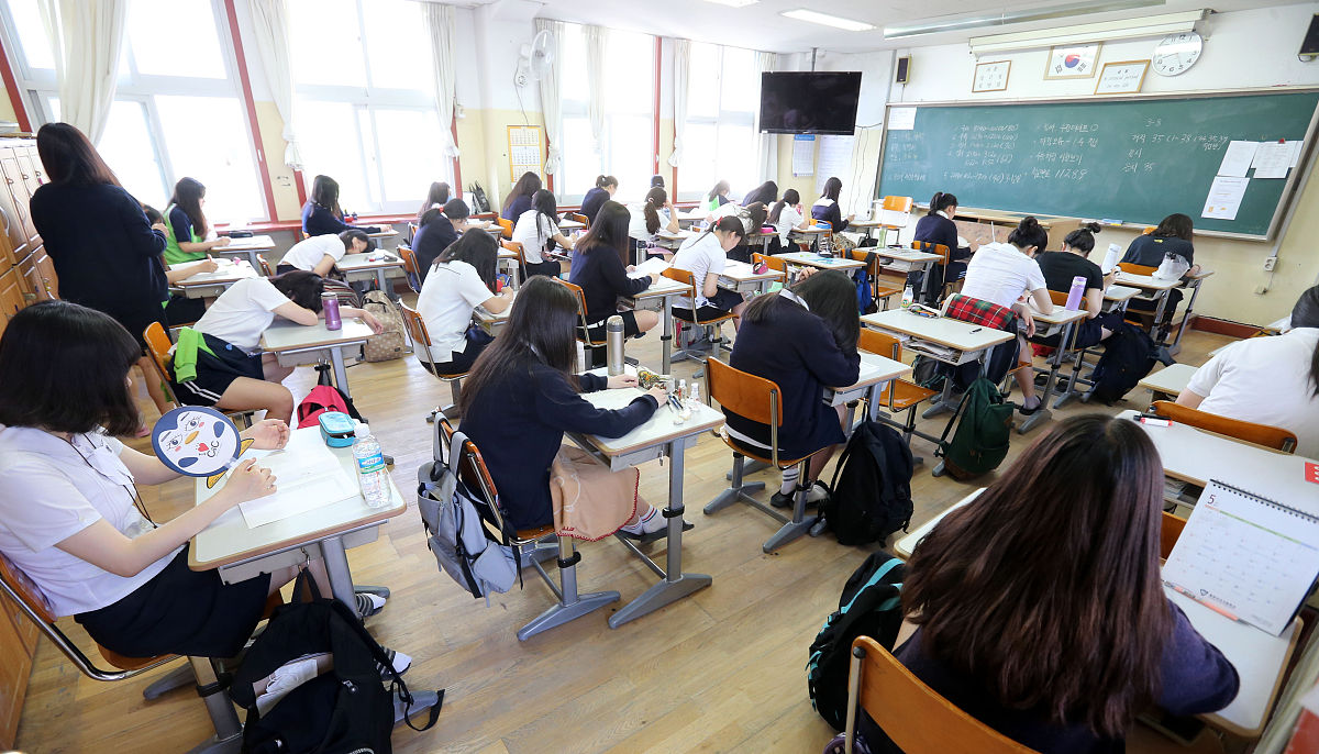 西安翻译学院的应用日语专业主要学习哪些课程