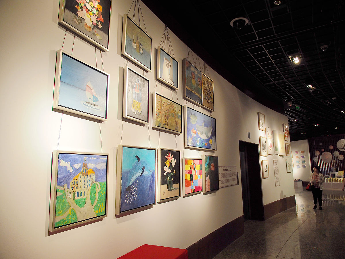 文化市场经营与管理专科课程有哪些？