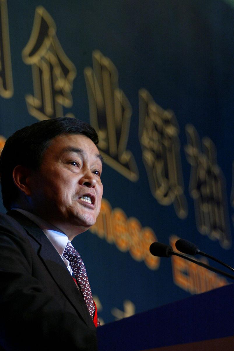 肖敏洪不喜欢《狂飙》：民营企业家‘一言难尽’  -  对现实的反思？