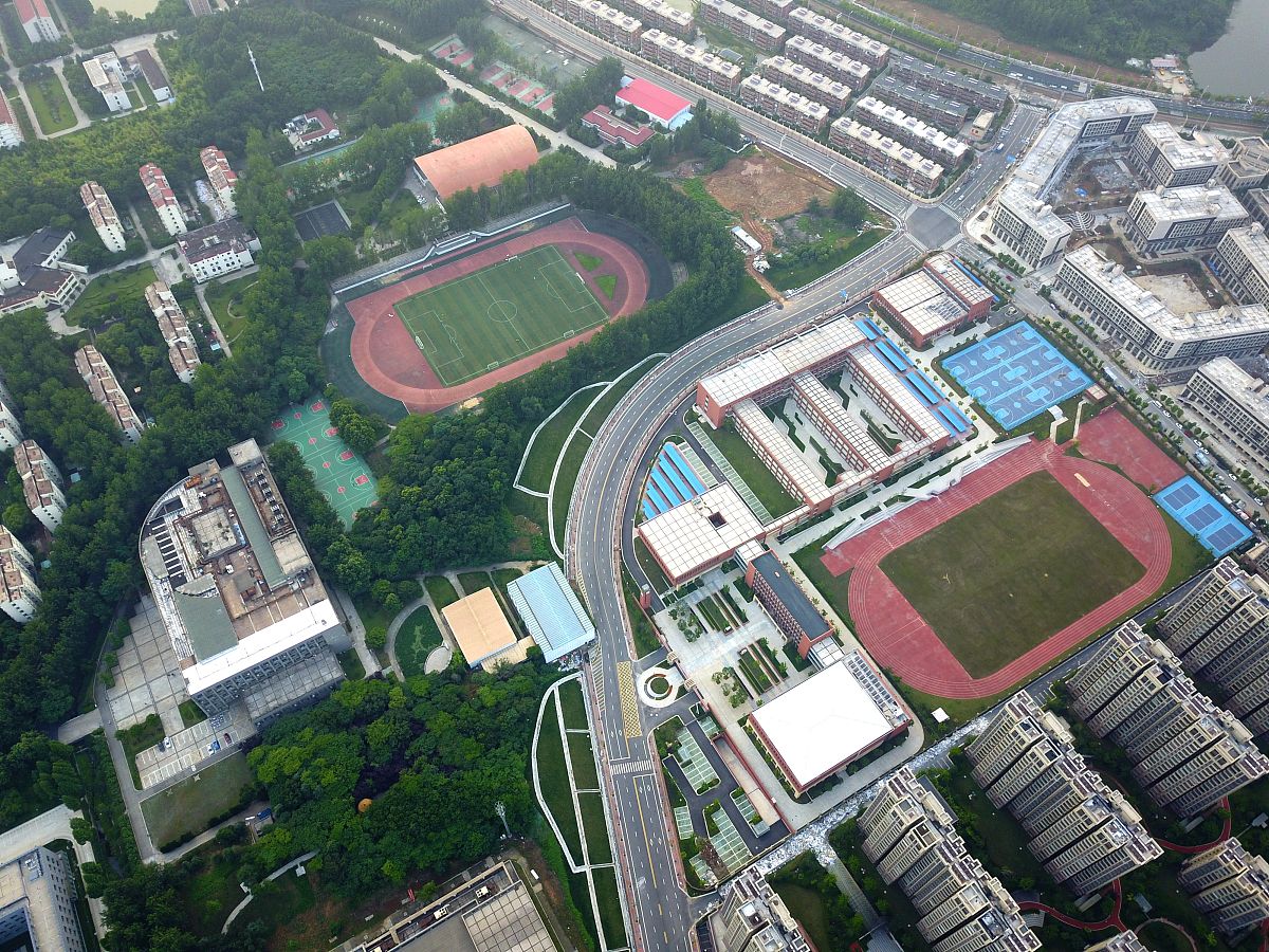 水城县职业技术学校计算机平面设计专业：课程设置、实践能力培养及就业前景