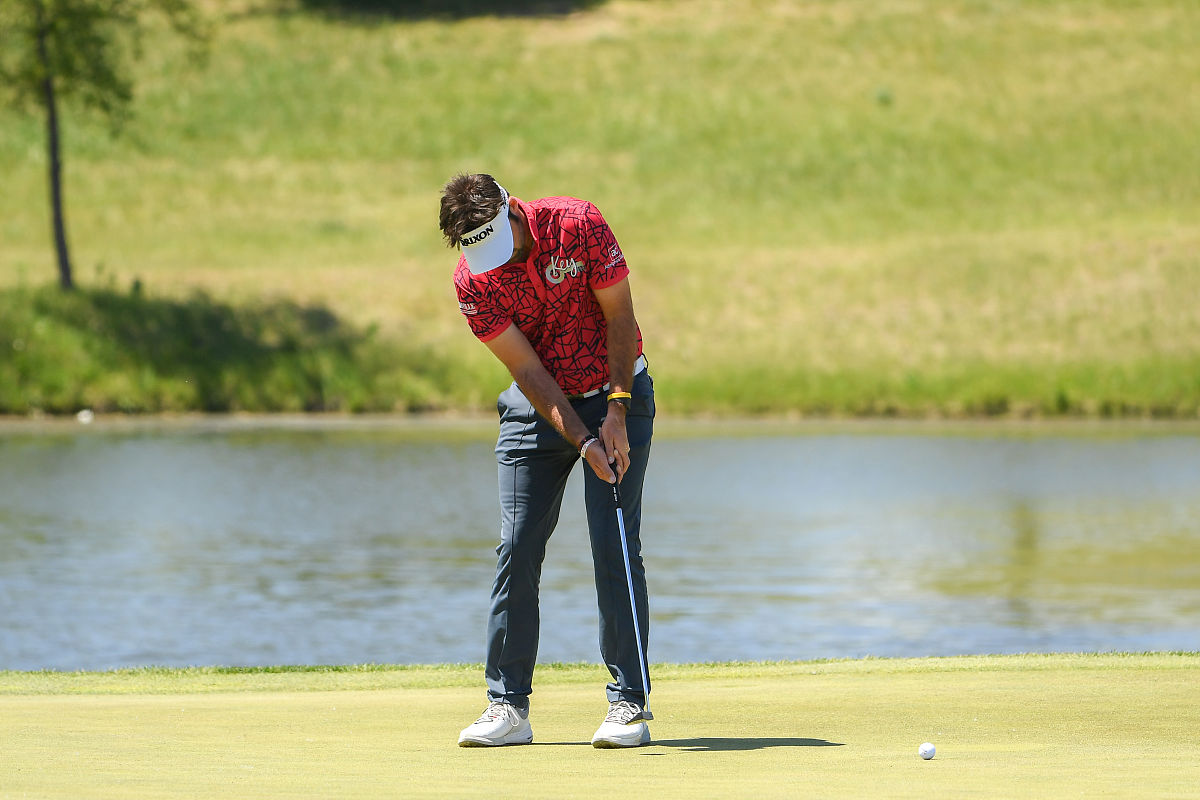 研究生自治区奖学金申请理由 - 德智体美全面展现