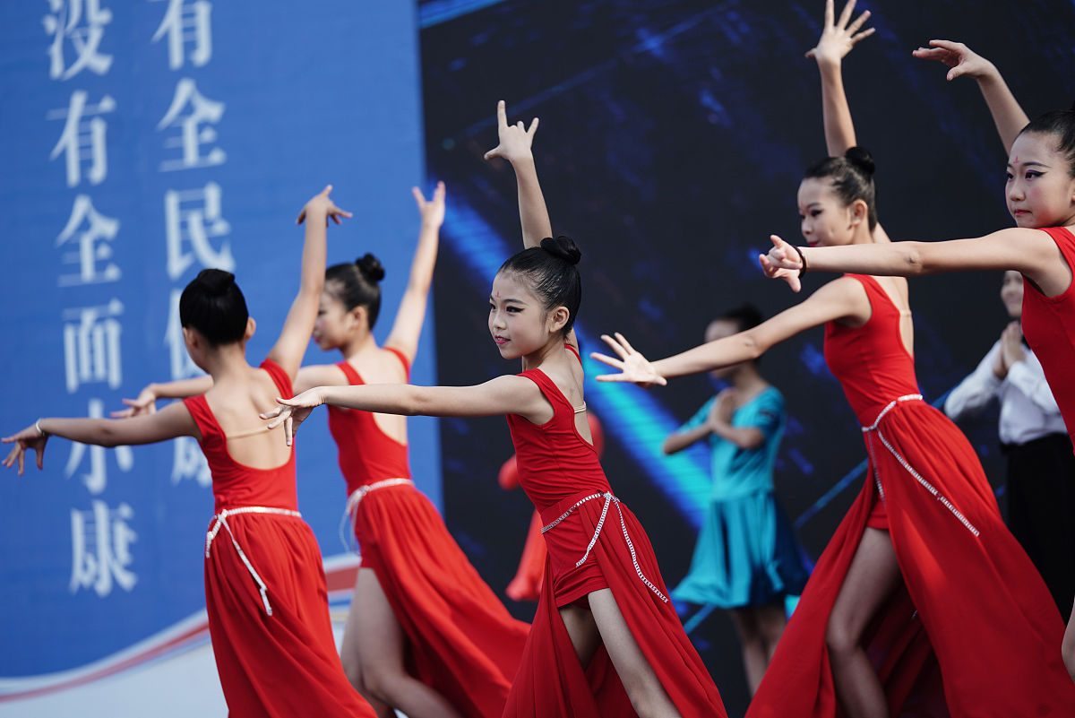 从江职业技术学校民族歌舞专业2022年招生