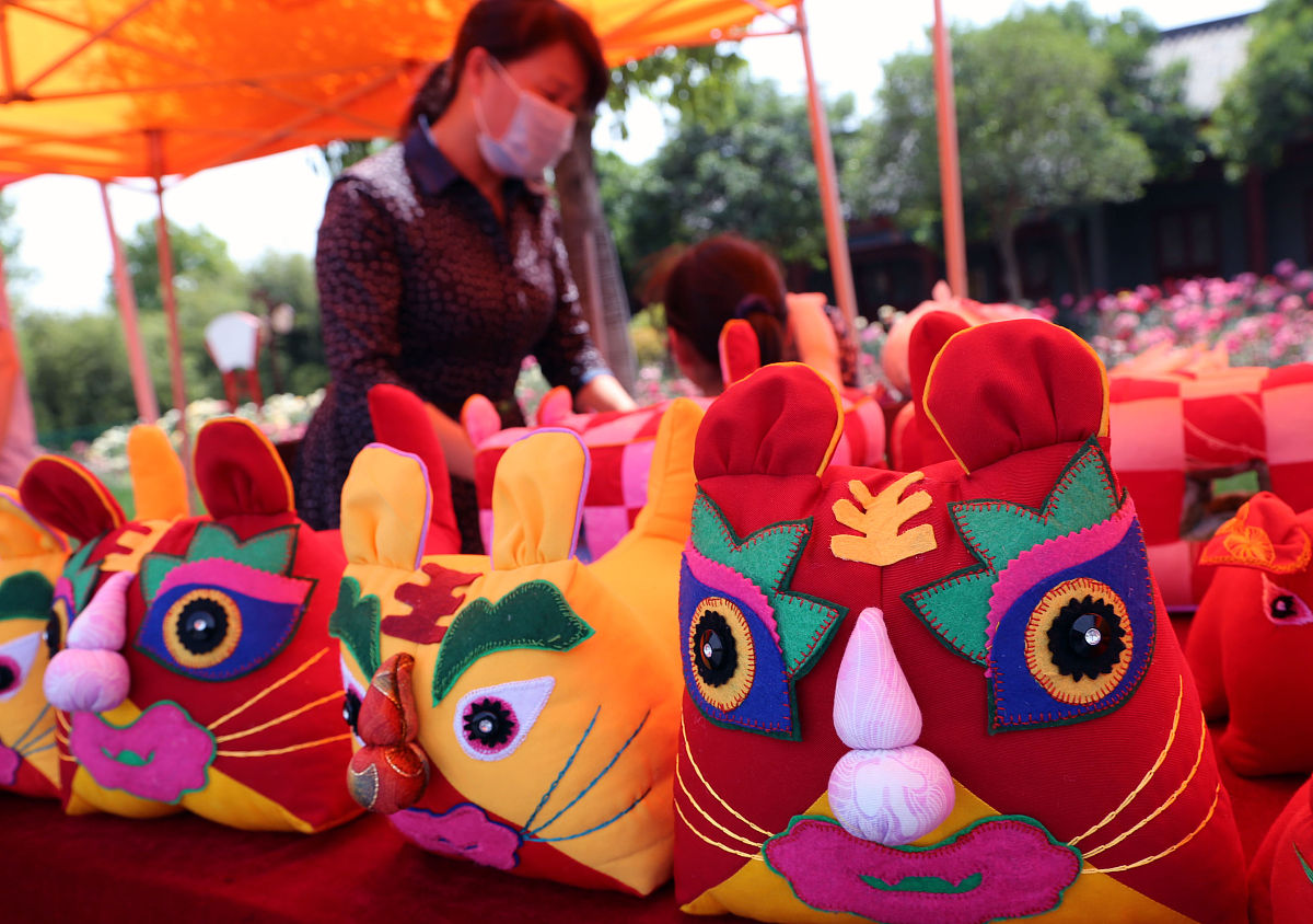 一篇文章有五个点其中三个是前人已经提出的创新点。那么在写论文的时候应该怎么呈现我们的创新点呢