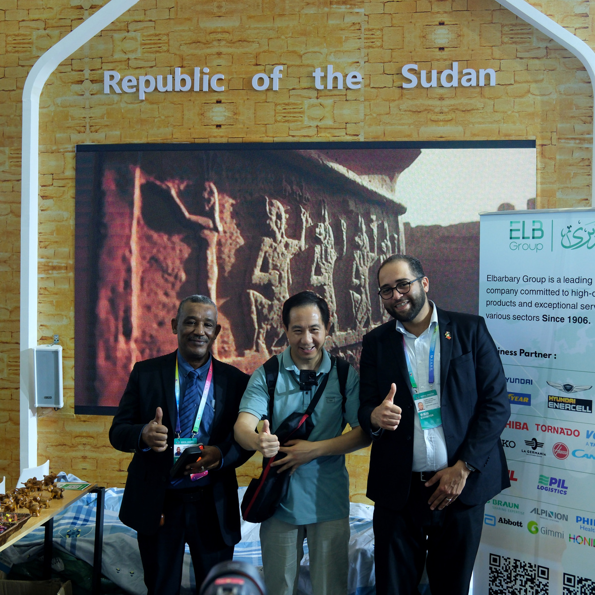 Jokowi: Presiden Indonesia | Biografi, Prestasi, dan Program