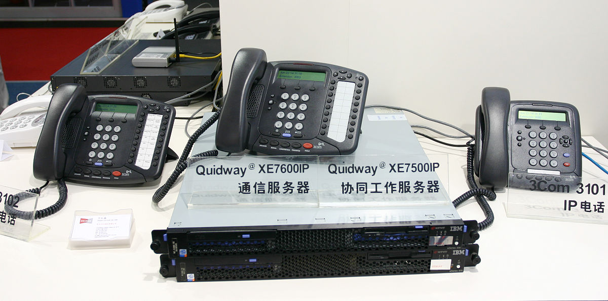 在短距离的数据传输中使用高速数字信号处理器和设计优化的电路可以实现多高的频率