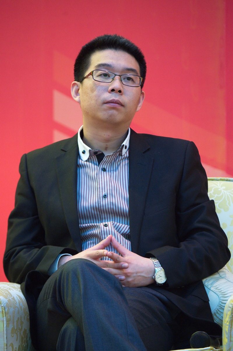 介绍一下敖建强老师