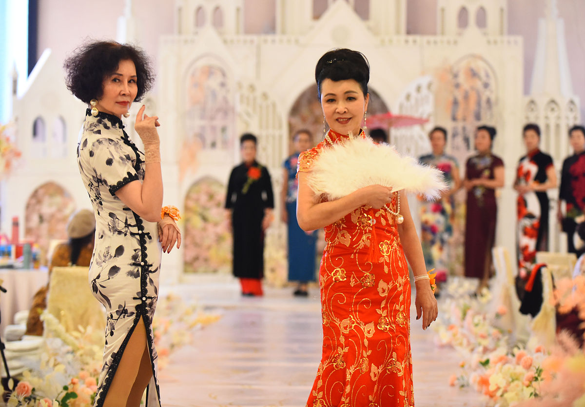 老年模特：展现自信之美 - 成为老年模特指南