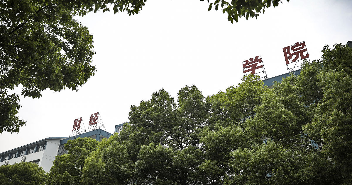 邛崃职业教育中心2019年招生简章：培养实用型人才的摇篮