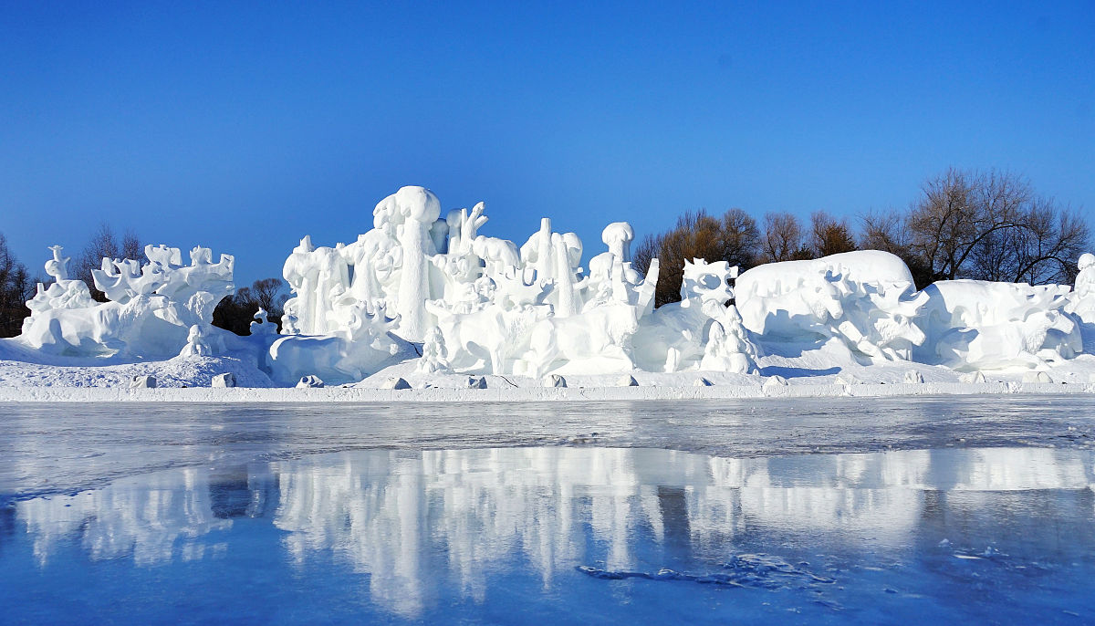 分析一下天冰的文化构成