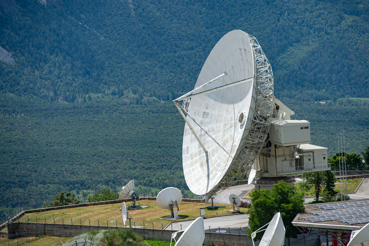 Telescope - Exploring the Cosmos with Powerful Optics