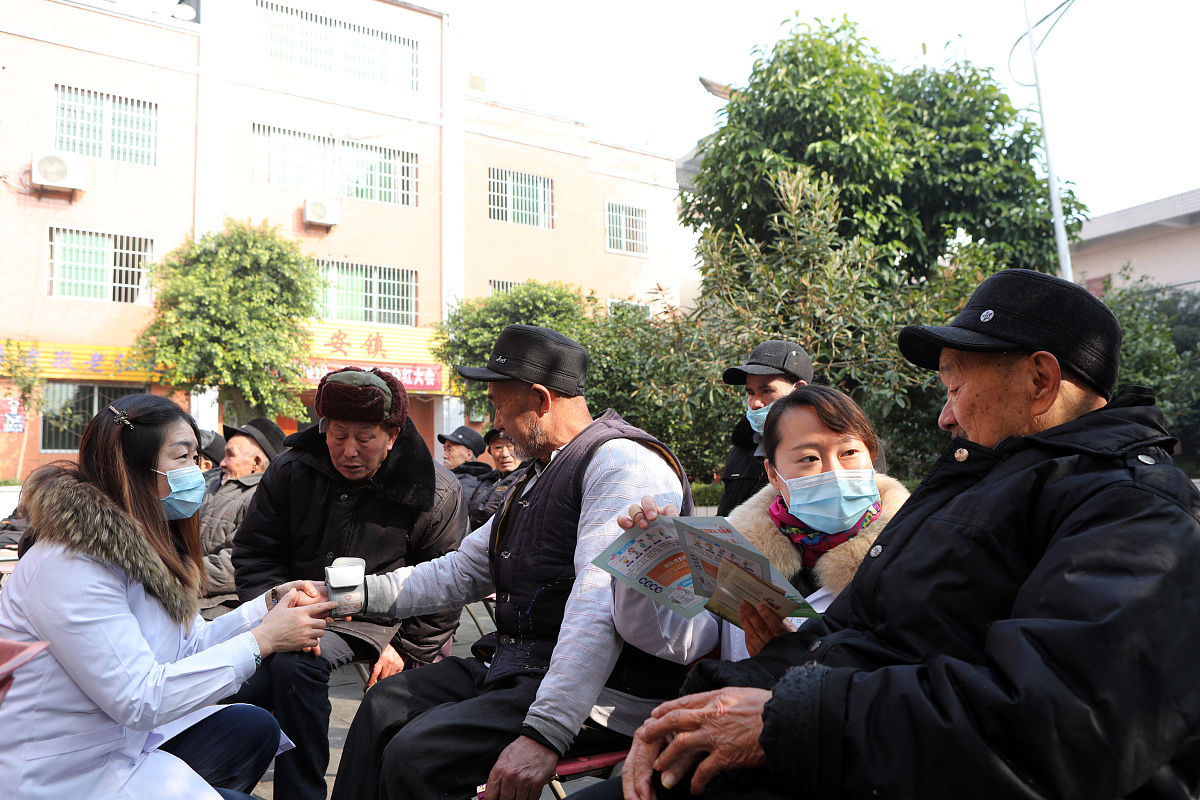 选择重庆知行卫生学校好不好