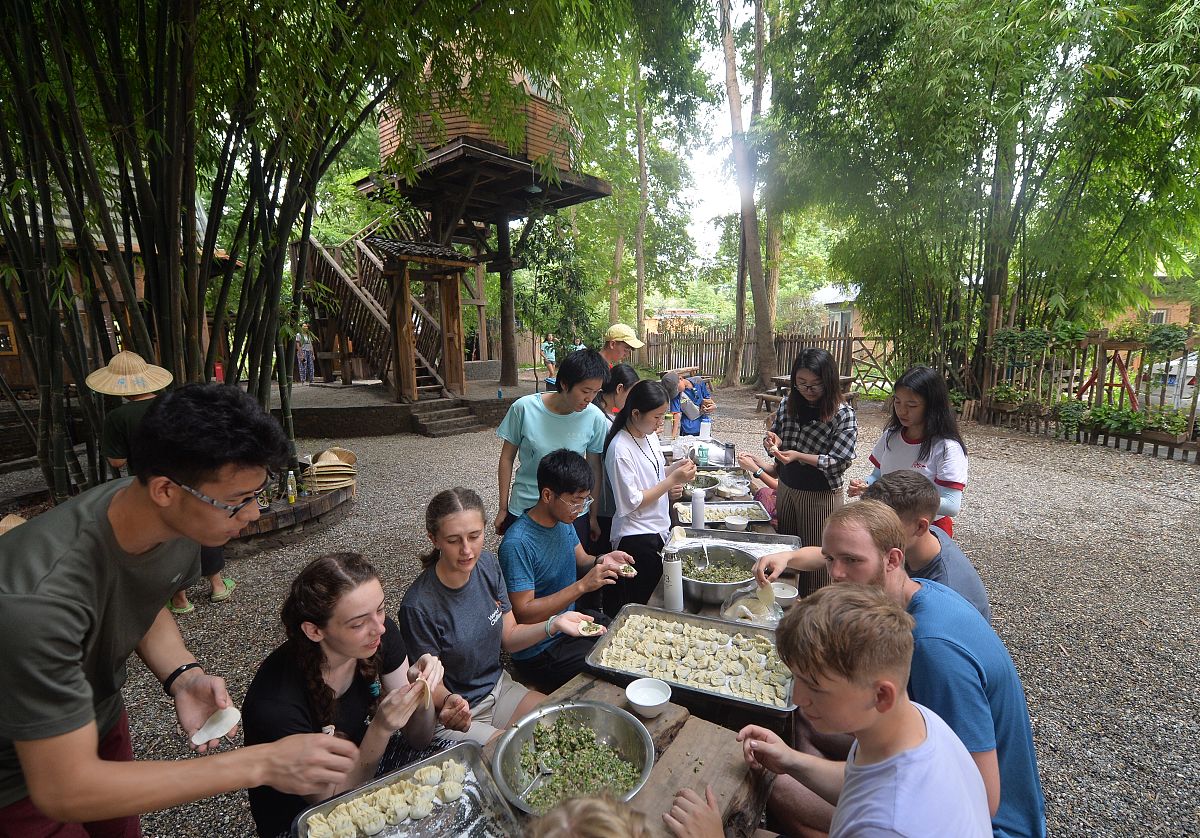 成都护理学校就业排名:2023年推荐(附就业前景分析)