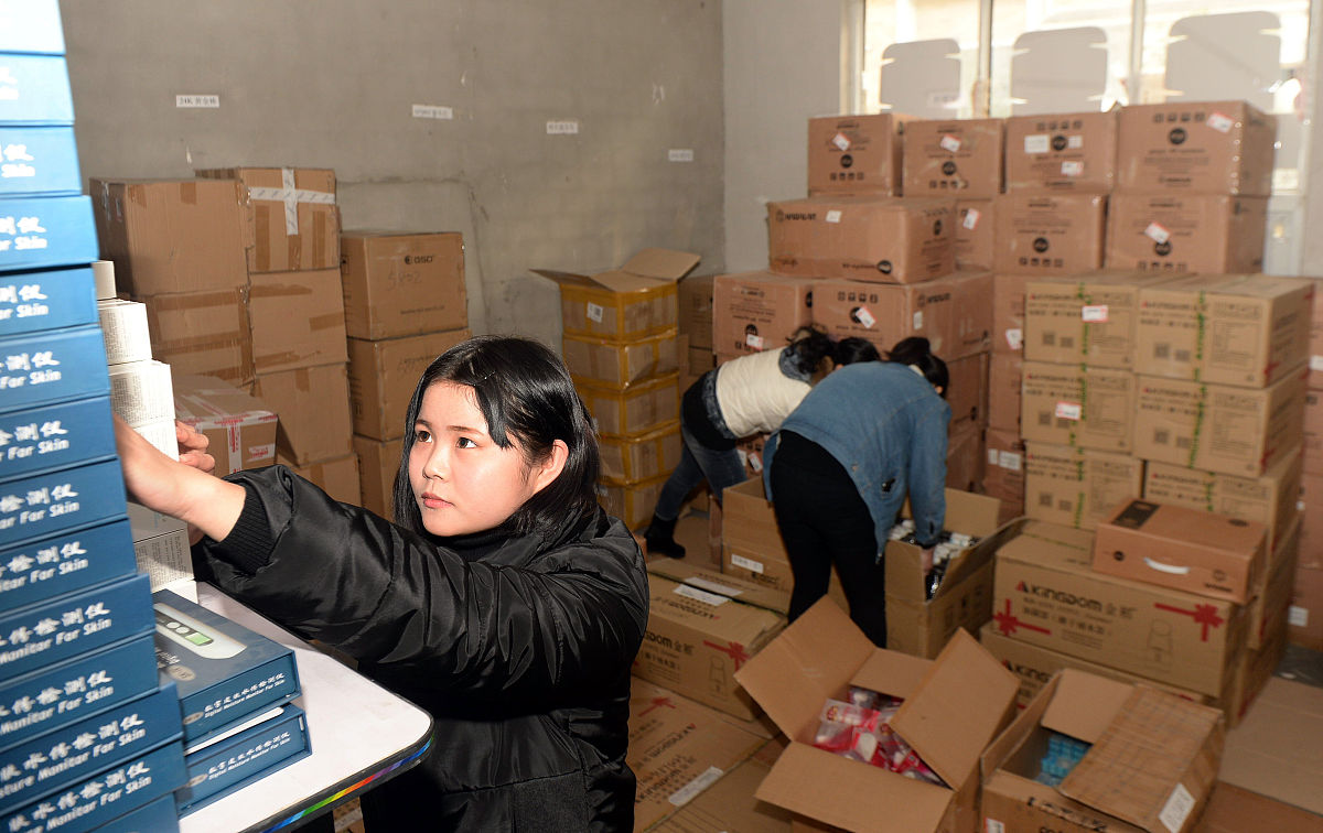 请以在安徽东方酒业做过仓储管理员写一份简要的实习经历