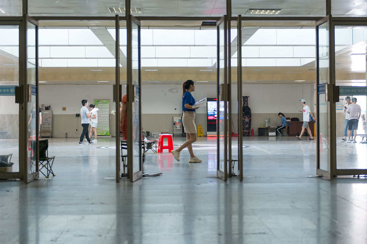 延安高中毕业生读中专学校好不好