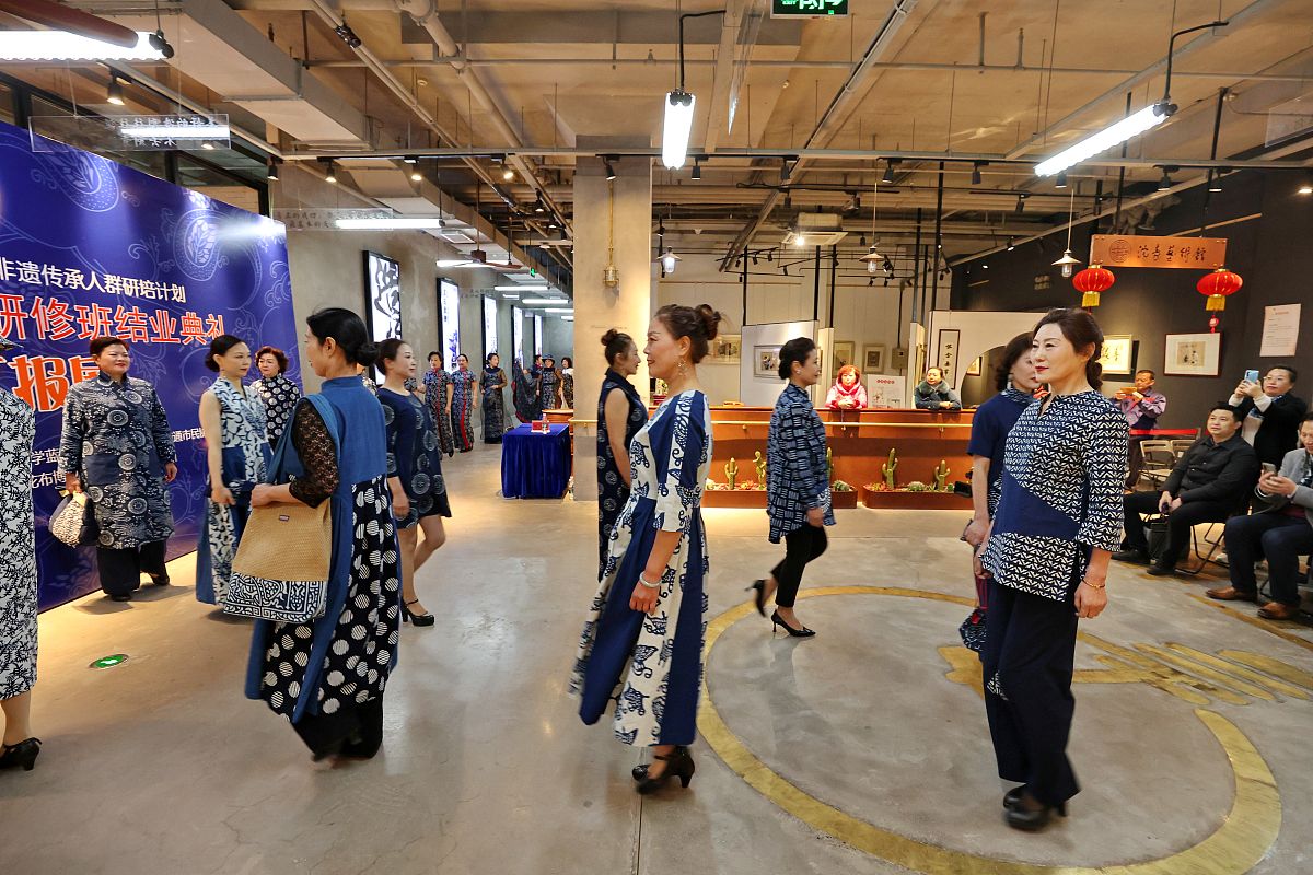 律师职业培训结业典礼活动流程怎么安排比较有新意