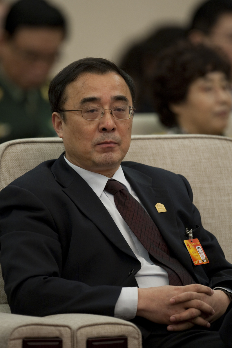 中国排名前三的大学：清华、北大、复旦