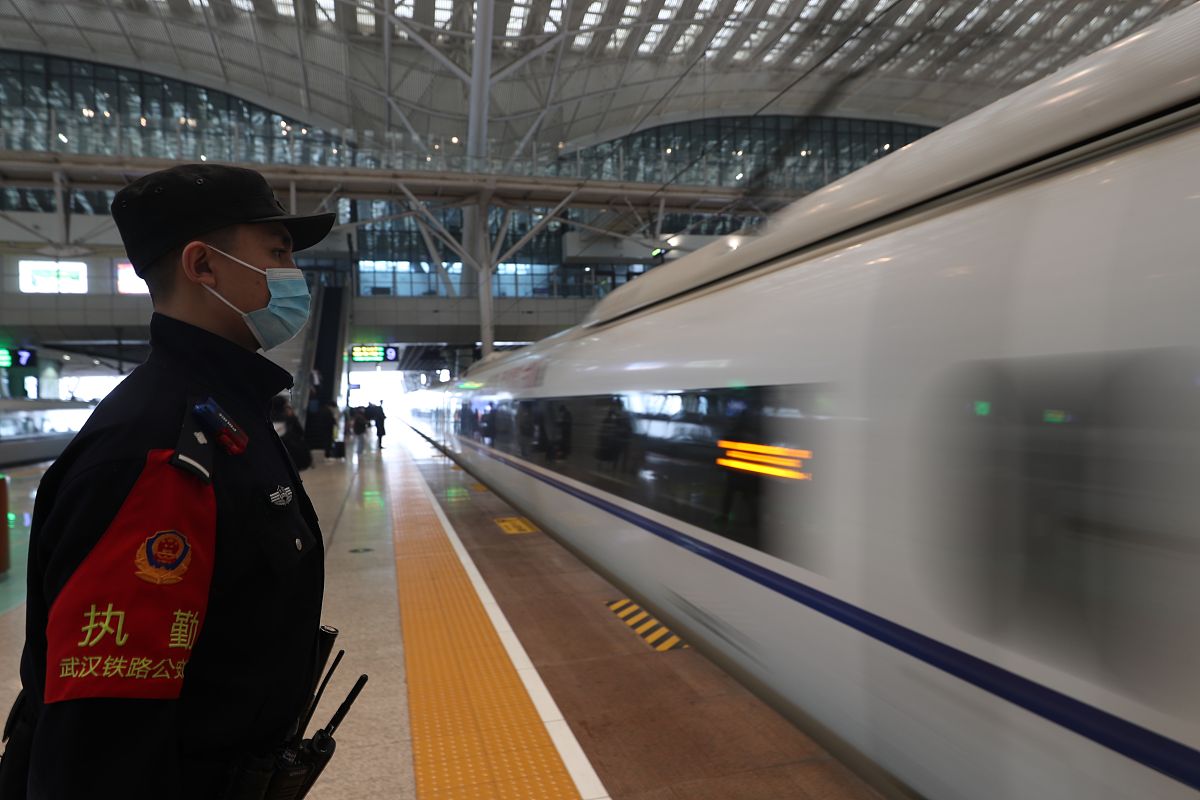 加强公安民警职业保障体系建设的重点探讨