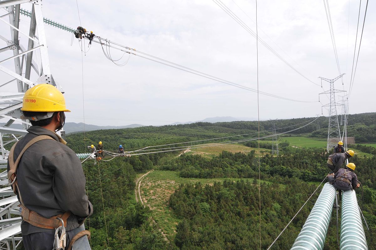 高空作业合同承包范本：安全责任与法律条款