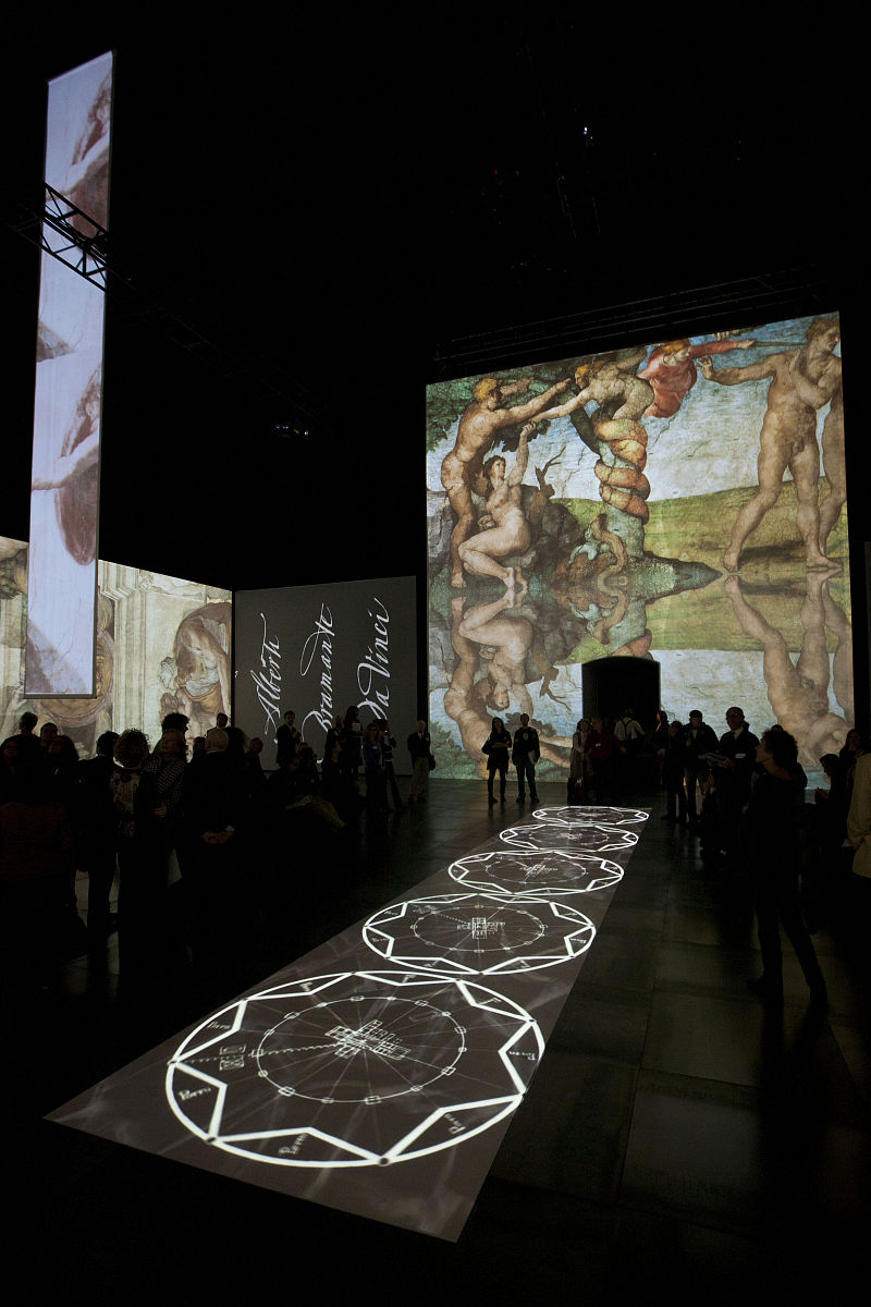 请对毕业论文《基于BS的医院信息管理系统的设计与实现》的内容6 系统测试62 测试软硬件环境内容进行写作要对其软硬件环境进行分析尽可能增加数据统计表格不要写成操作说明 ：