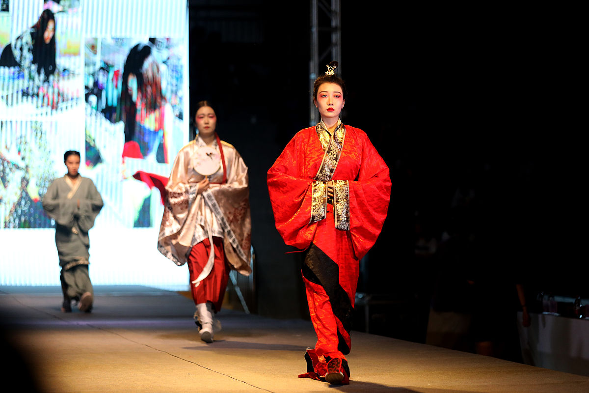 陕西高中毕业生适合读哪些中专学校？