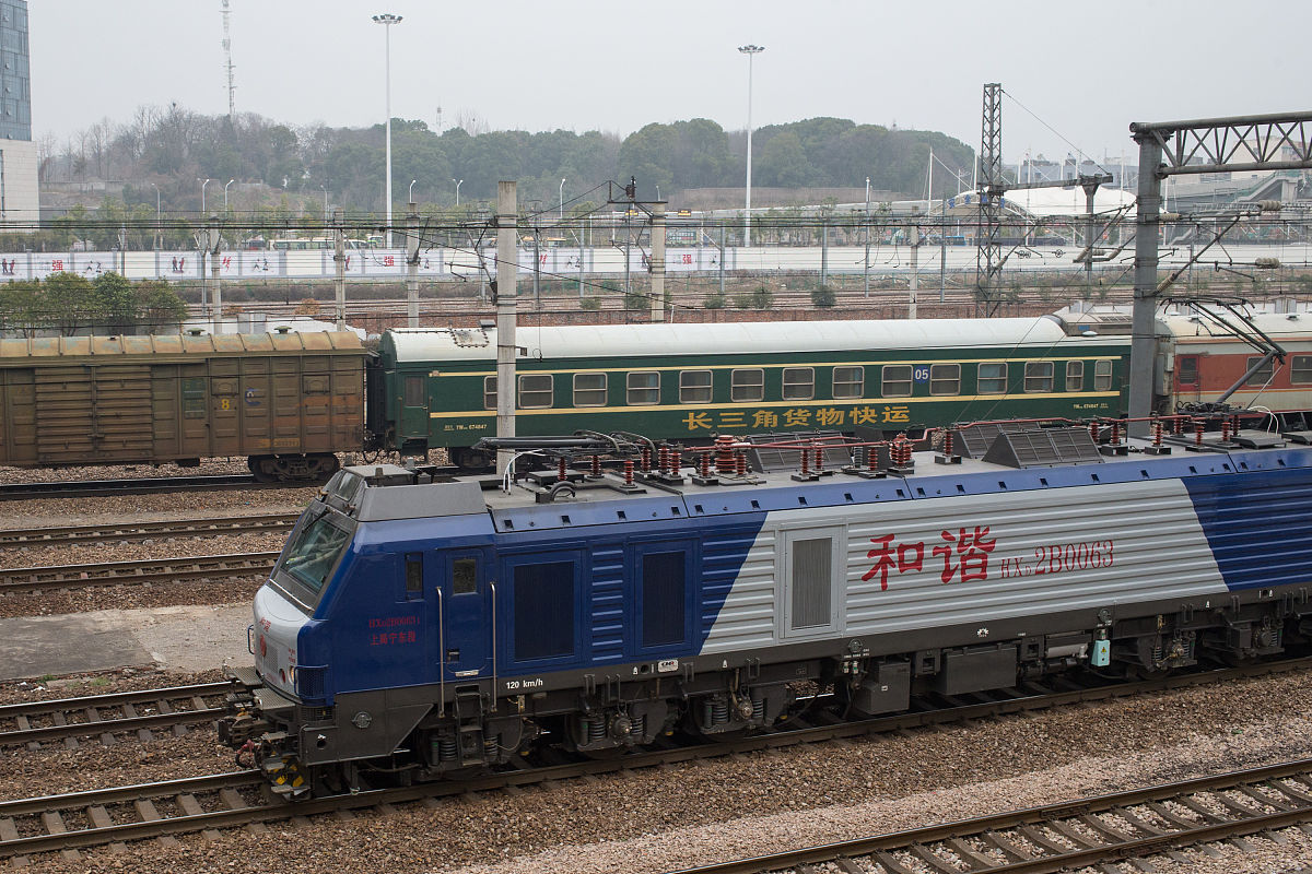 重庆市艺才技工学校铁路专业：培养优秀铁路技工的摇篮