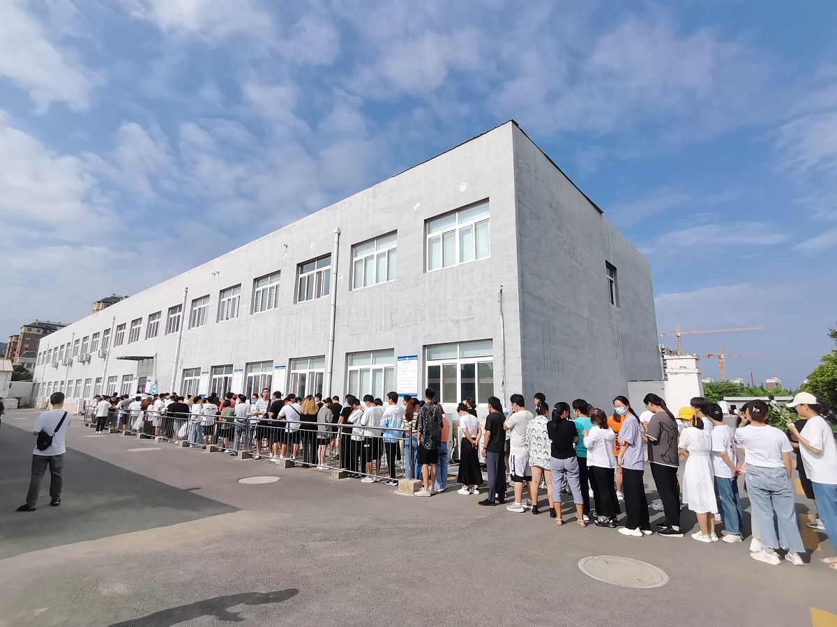 江苏扬州汽车技工学校招生办联系电话