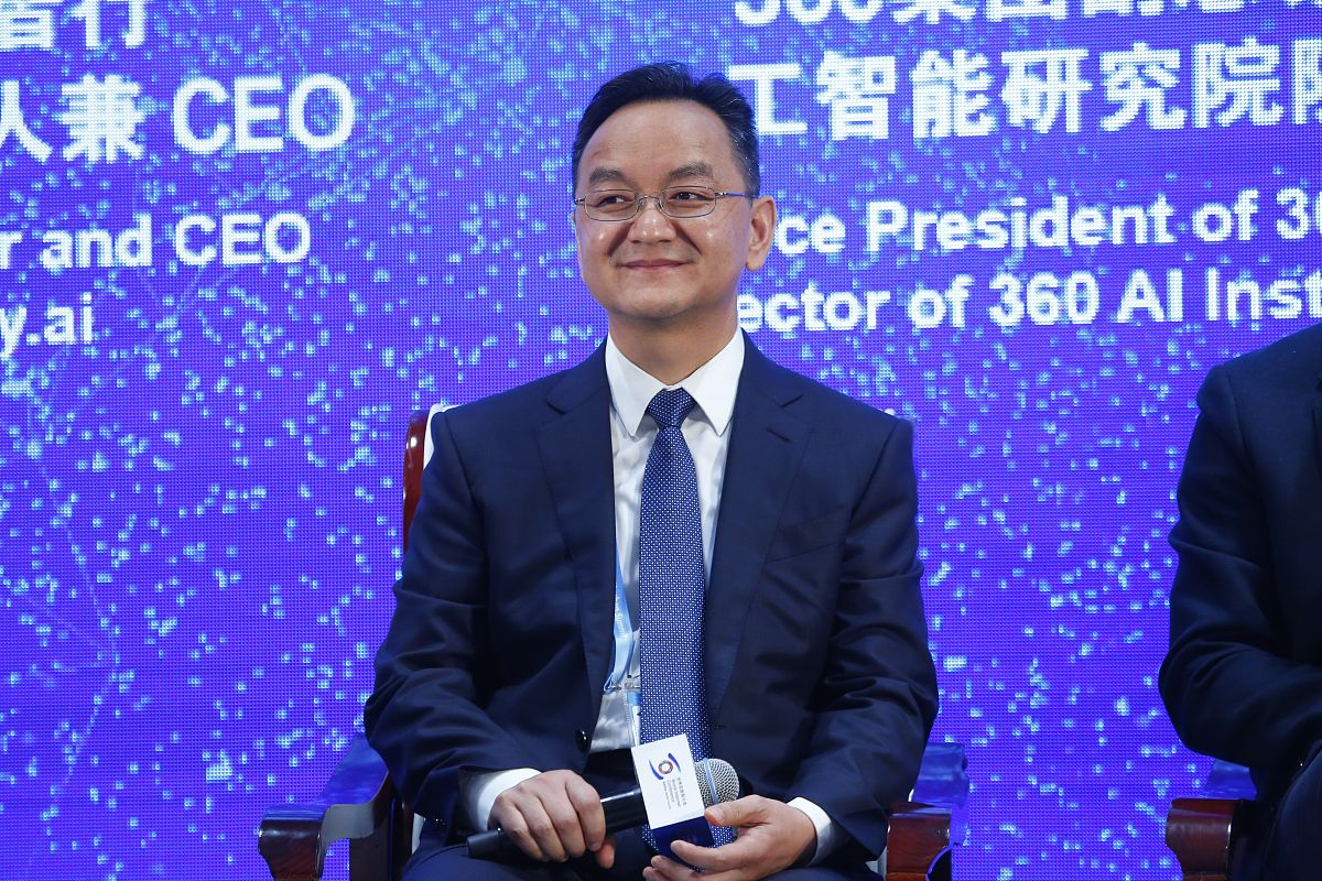 结合具体事迹说说于敏为什么是一个勇于接受挑战不断追求更高目标的人