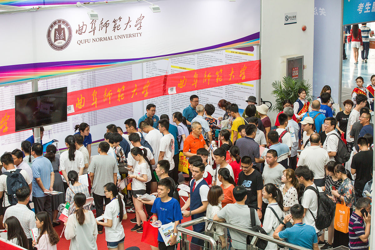 青岛外事服务职业学校2019年招生简章 - 培养外事服务类专业人才